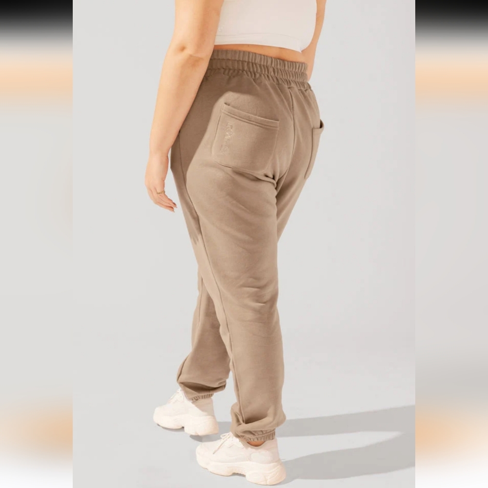 Women's Tan Jogger Pants